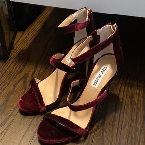 Steve Madden pumps